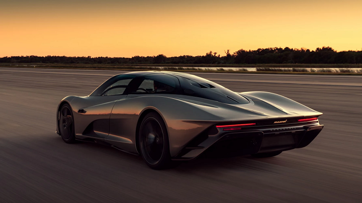 سيارة McLaren