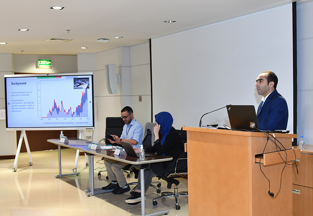 جانب من إحدى جلسات مؤتمر طلبة الدكتوراه العرب في الجامعات الغربية